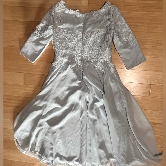 Tea Length Half Sleeve Embroidered and Beaded Evening Cocktail Dress - Picture 6 of 11